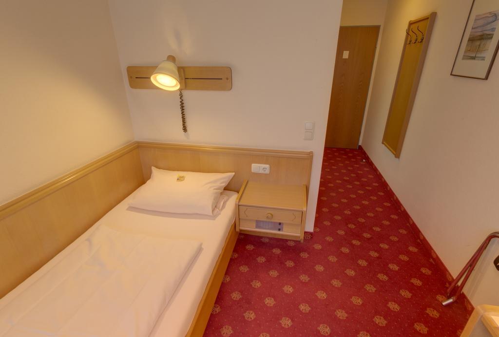Hotel Garni Stadt Friedberg Friedberg  Rum bild