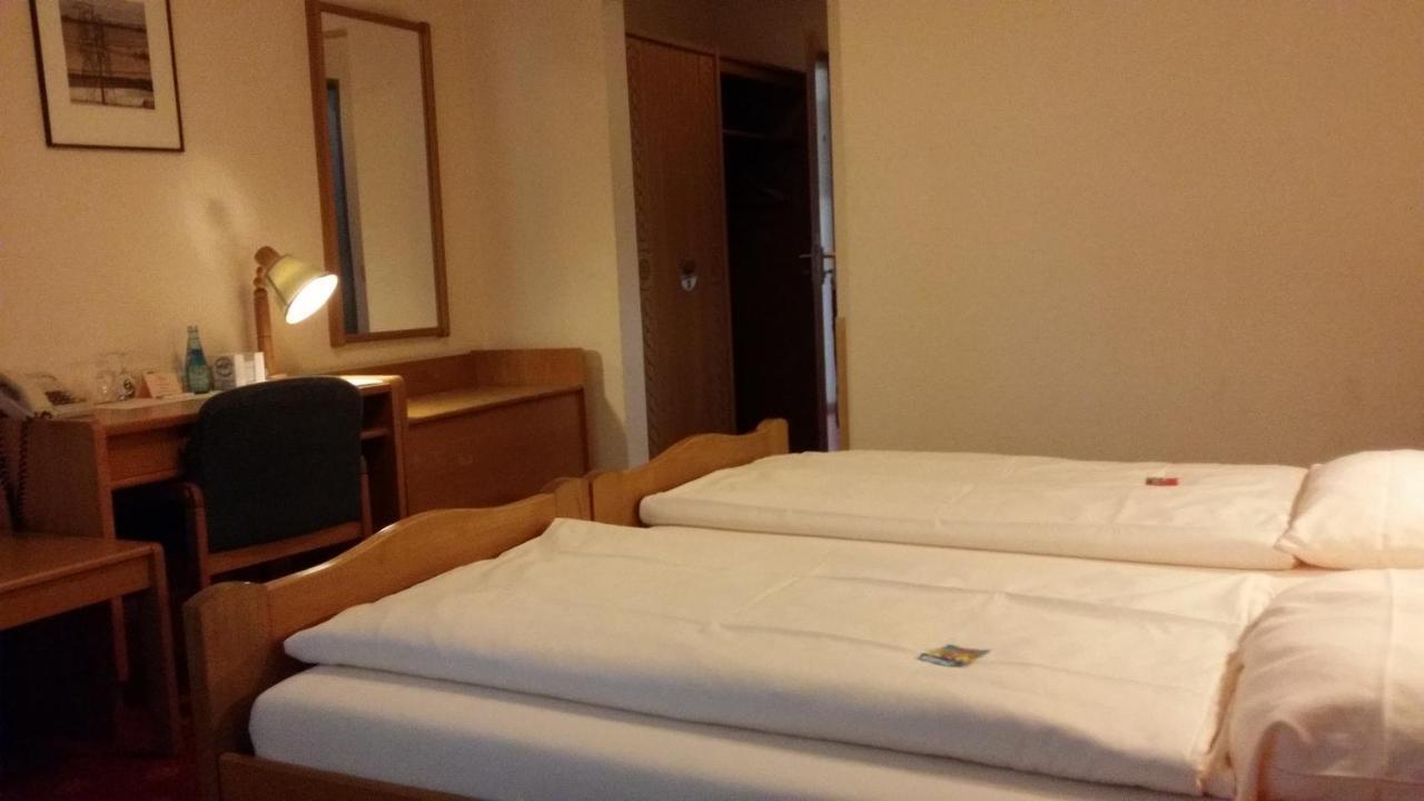 Hotel Garni Stadt Friedberg Friedberg  Exteriör bild
